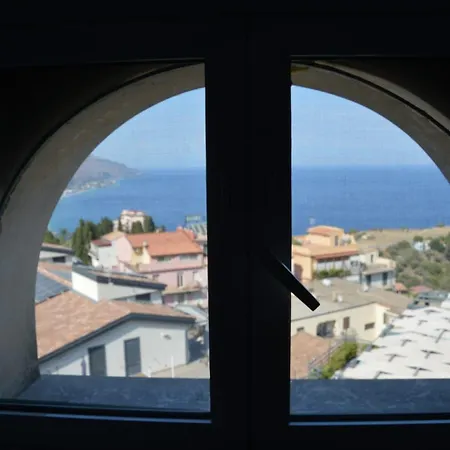 Apartment Fm Panoramic House Center Taormina